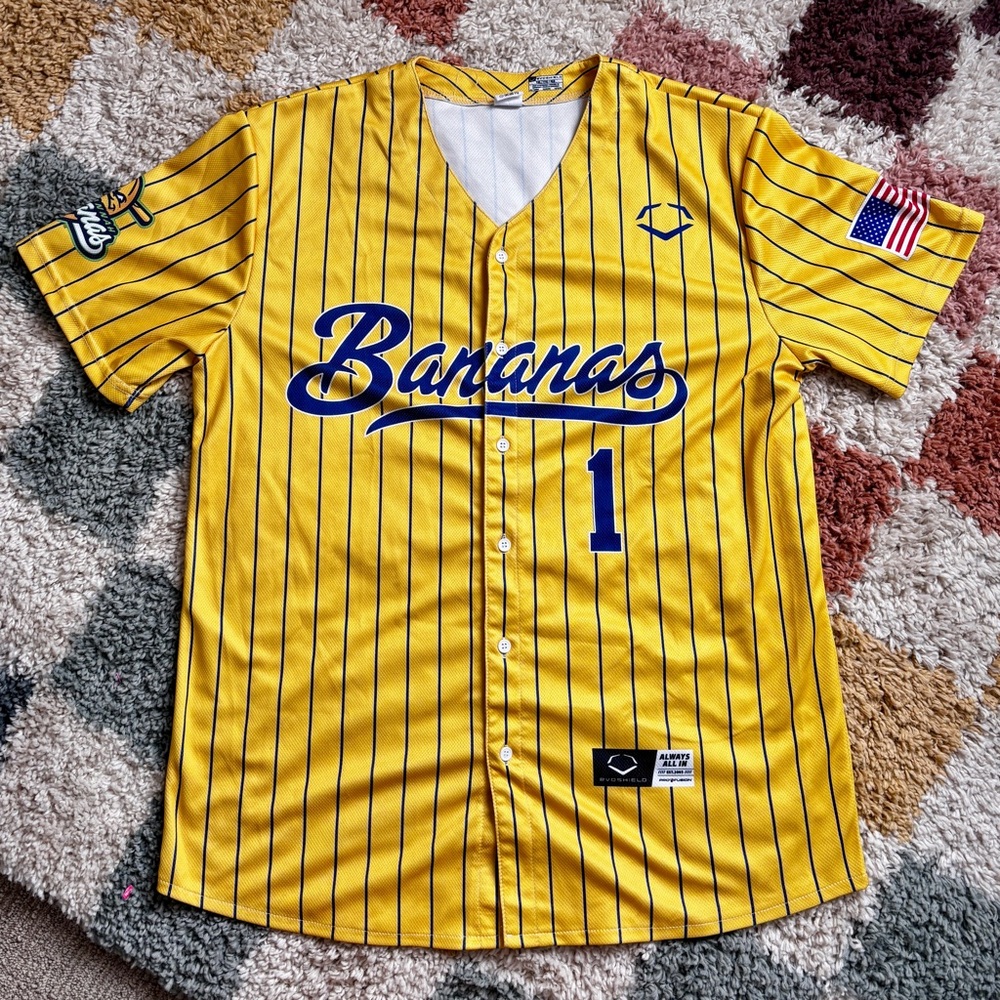 Savannah Bananas Baseball Jersey - Youth XL - EUC